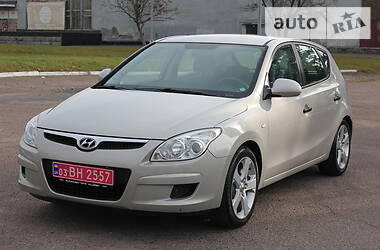 Хэтчбек Hyundai i30 2008 в Ровно