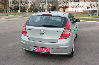 Хэтчбек Hyundai i30 2008 в Ровно