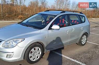 Универсал Hyundai i30 2008 в Запорожье