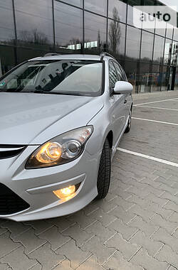 Универсал Hyundai i30 2010 в Виннице