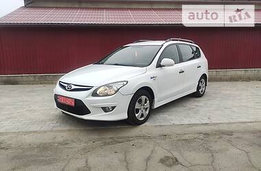 Универсал Hyundai i30 2011 в Звенигородке