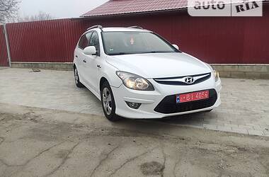 Универсал Hyundai i30 2011 в Звенигородке