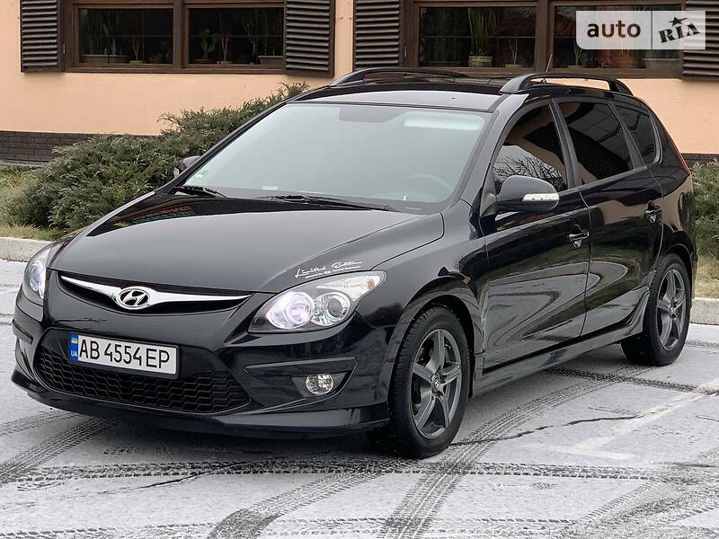 Универсал Hyundai i30 2010 в Виннице