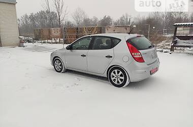 Хэтчбек Hyundai i30 2009 в Звенигородке