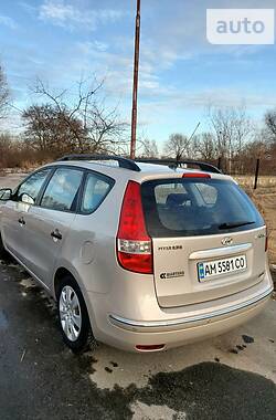 Универсал Hyundai i30 2008 в Звягеле