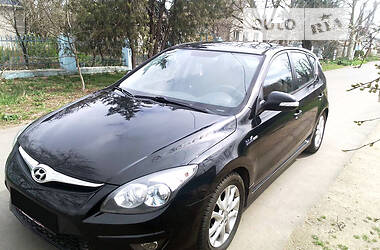 Хэтчбек Hyundai i30 2012 в Одессе