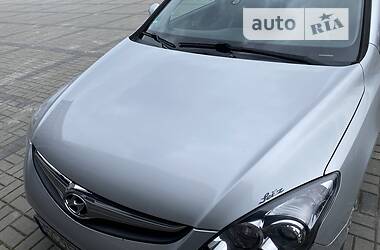 Универсал Hyundai i30 2012 в 