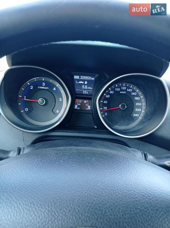 Универсал Hyundai i30 2013 в Ужгороде фото 10 Универсал Hyundai i30 2013 в Ужгороде