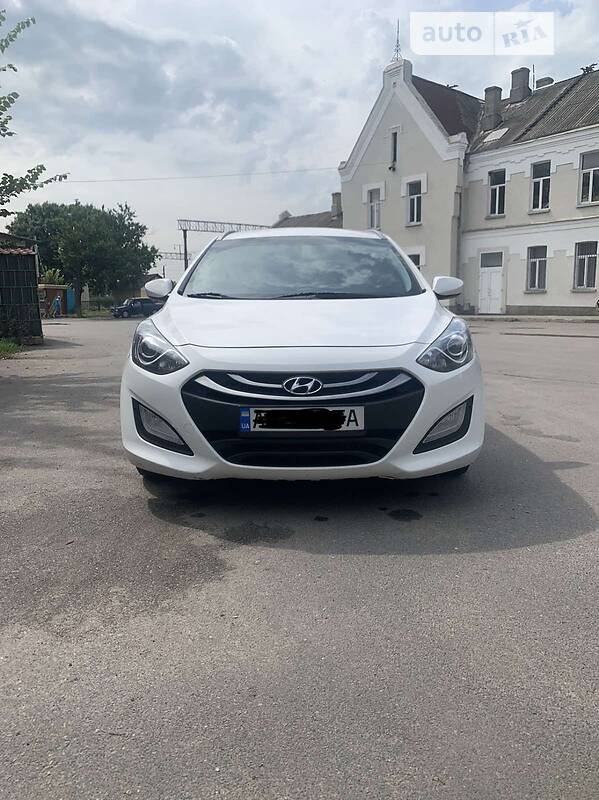 Универсал Hyundai i30 2014 в Крыжополе фото 4 Универсал Hyundai i30 2014 в Крыжополе