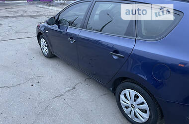 Універсал Hyundai i30 2009 в Києві