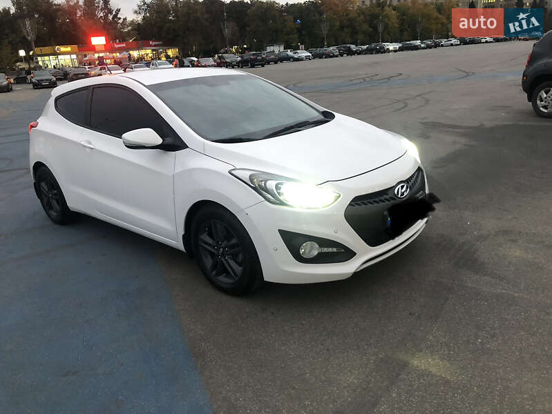 Купе Hyundai i30 2013 в Харькове