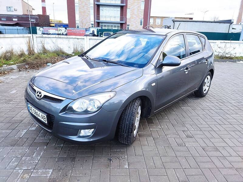 Хетчбек Hyundai i30 2009 в Києві