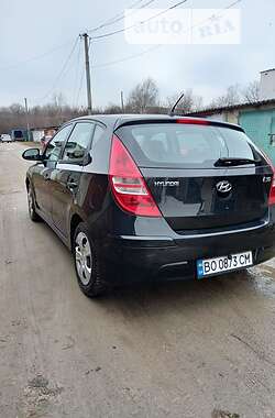 Хэтчбек Hyundai i30 2011 в Тернополе