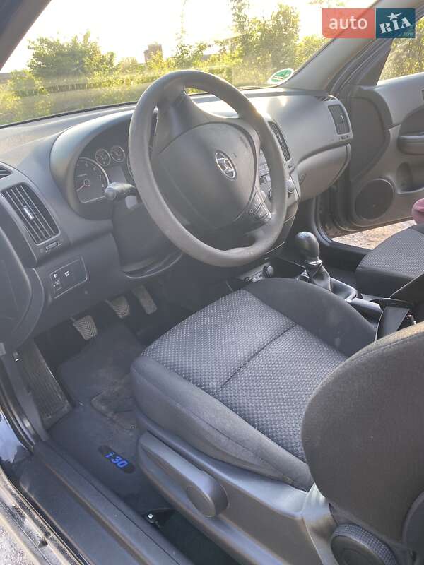 Універсал Hyundai i30 2010 в Радехові