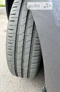 Хетчбек Hyundai i30 2013 в 
