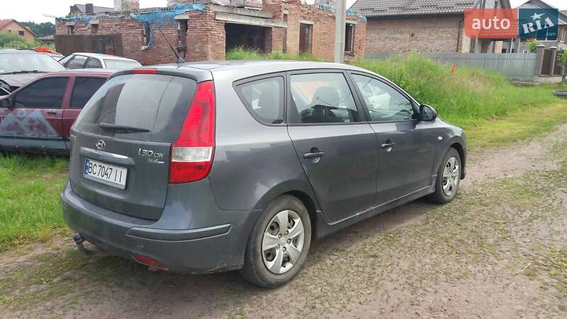 Універсал Hyundai i30 2010 в Олександрівці (Краматорського району)