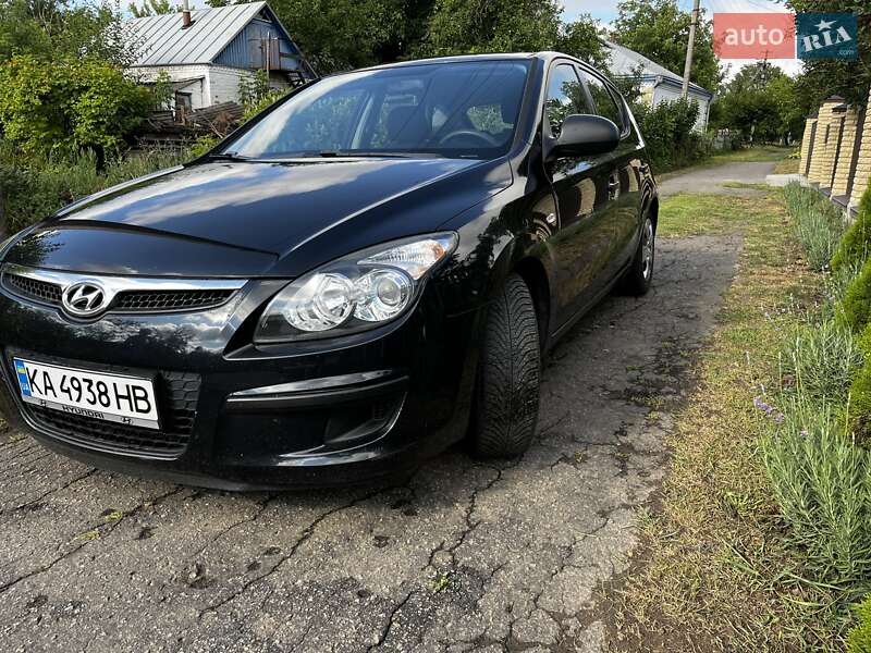 Хетчбек Hyundai i30 2008 в Києві