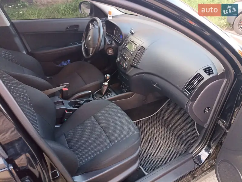 Hyundai i30 2012 VIN TMADB81SACJ096921 фото оголошення 7 з 62
