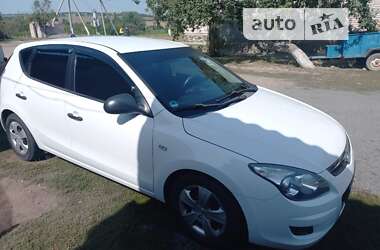 Хэтчбек Hyundai i30 2010 в Балте