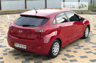 Хэтчбек Hyundai i30 2013 в 
