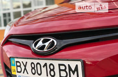 Хэтчбек Hyundai i30 2013 в 