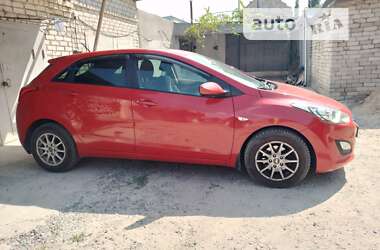 Хэтчбек Hyundai i30 2012 в Николаеве