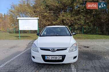 Хетчбек Hyundai i30 2007 в Любешові