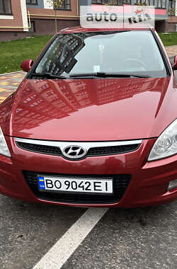 Хэтчбек Hyundai i30 2008 в Тернополе