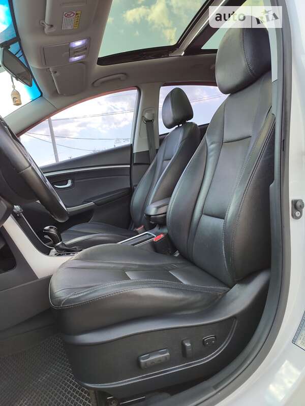 Хэтчбек Hyundai i30 2012 в Одессе фото 18 Хэтчбек Hyundai i30 2012 в Одессе