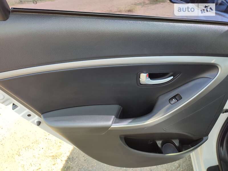 Хэтчбек Hyundai i30 2012 в Одессе фото 28 Хэтчбек Hyundai i30 2012 в Одессе