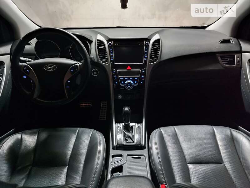 Хэтчбек Hyundai i30 2012 в Одессе фото 50 Хэтчбек Hyundai i30 2012 в Одессе