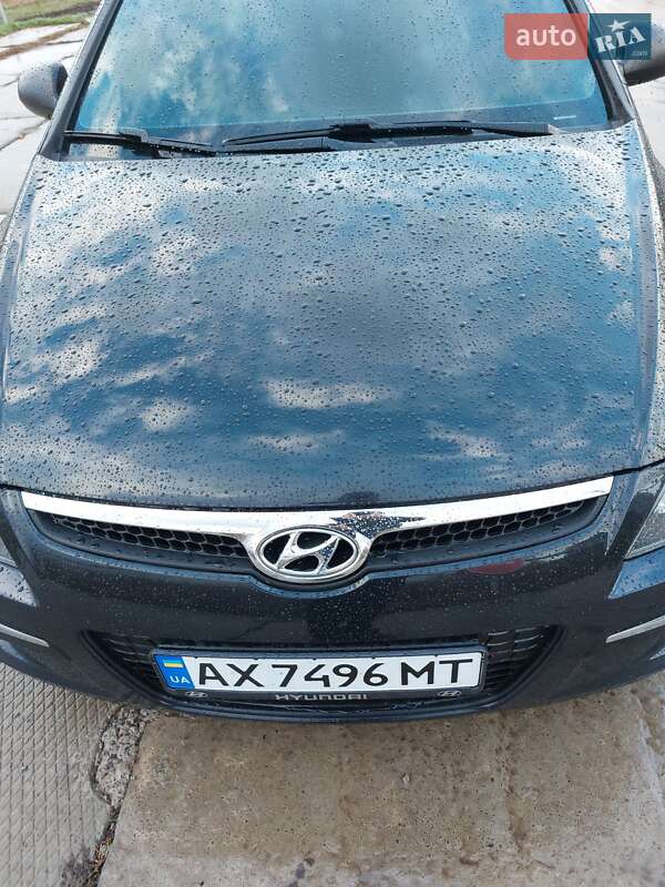Универсал Hyundai i30 2009 в Чугуеве фото 6 Универсал Hyundai i30 2009 в Чугуеве