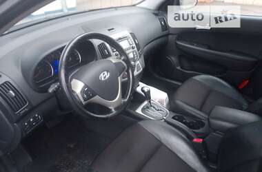 Универсал Hyundai i30 2008 в Житомире