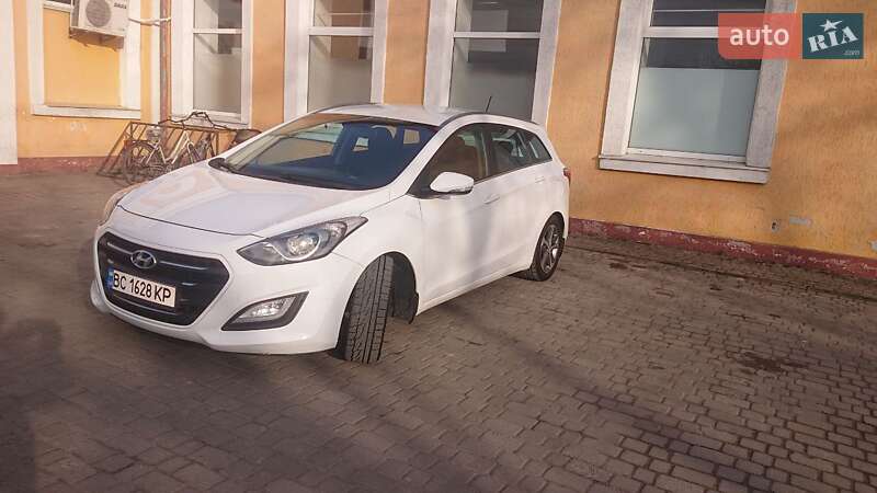 Hyundai i30 2015