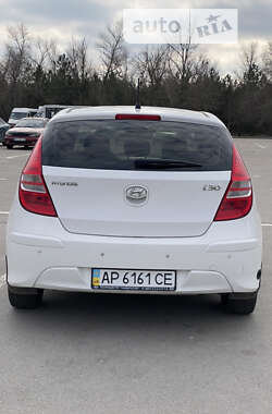 Хэтчбек Hyundai i30 2011 в Запорожье