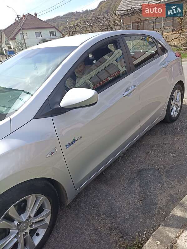 Hyundai i30 2014