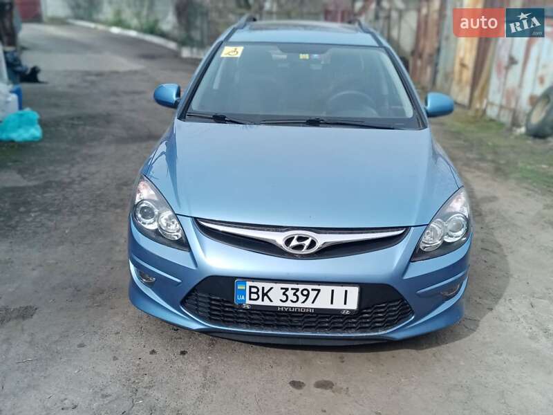 Hyundai i30 2011