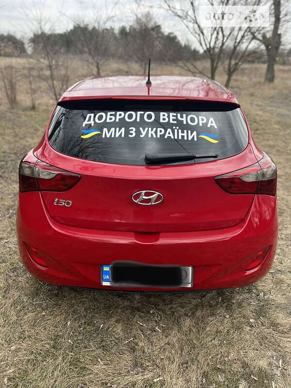 Хэтчбек Hyundai i30 2013 в Пещанке