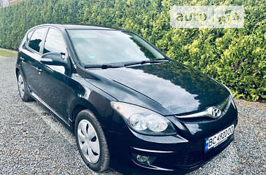 Хэтчбек Hyundai i30 2011 в Овруче