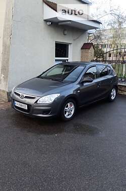 Хетчбек Hyundai i30 2010 в Києві