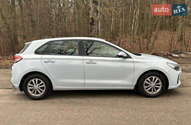 Хэтчбек Hyundai i30 2018 в 