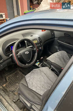 Универсал Hyundai i30 2008 в Киеве