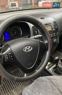 Универсал Hyundai i30 2008 в Киеве