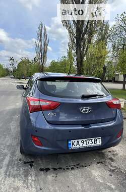 Хэтчбек Hyundai i30 2013 в Киеве