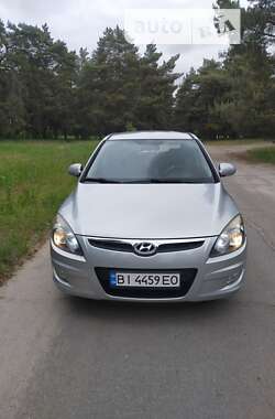 Хэтчбек Hyundai i30 2010 в Кременчуге