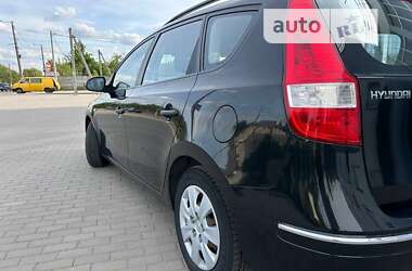 Универсал Hyundai i30 2008 в Житомире