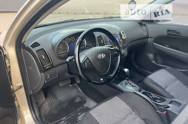 Универсал Hyundai i30 2011 в Киеве