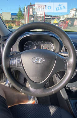 Хетчбек Hyundai i30 2010 в Хмельницькому