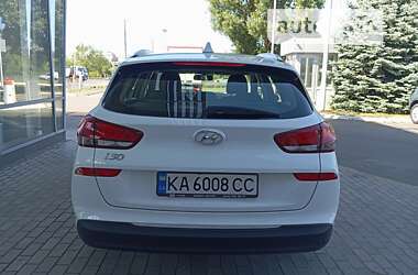 Универсал Hyundai i30 2021 в Киеве