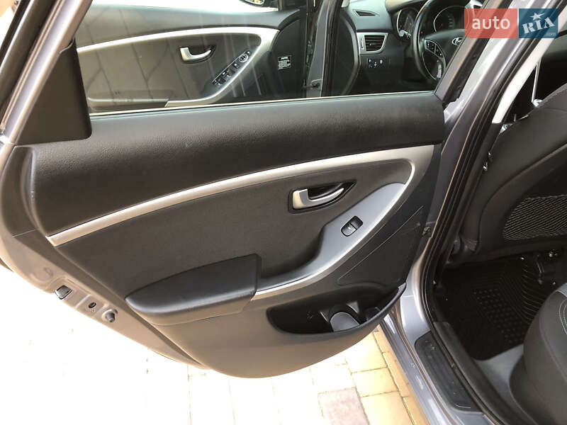 Хетчбек Hyundai i30 2012 в Вінниці